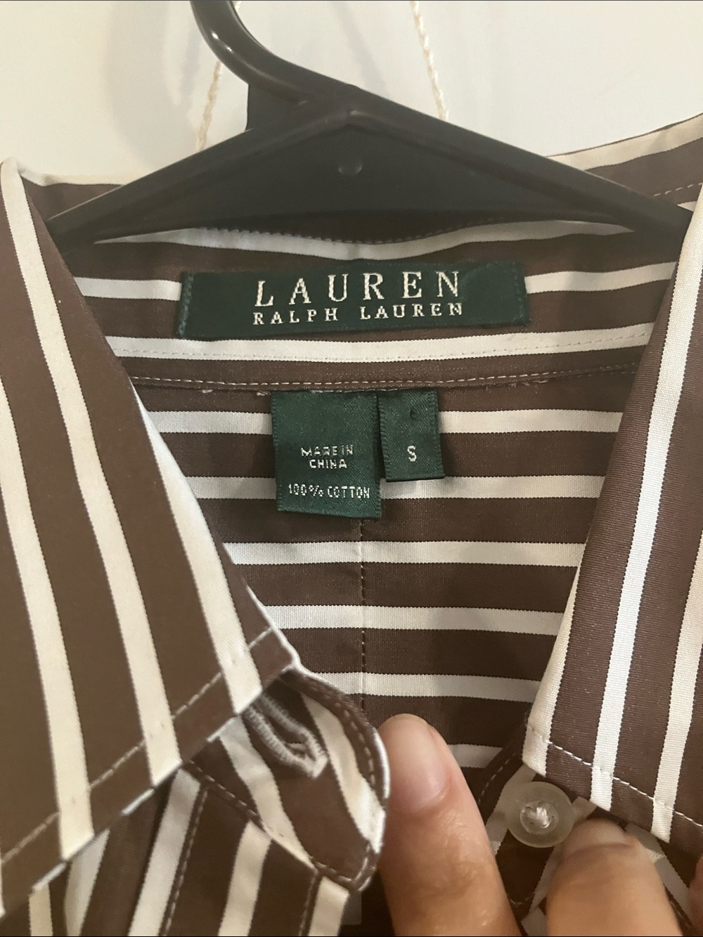 LAUREN RALPH LAUREN EASY CARE STRIPED BUTTON DOWN LONG SLEEVE SHIRT SIZE S - Picture 2 of 10
